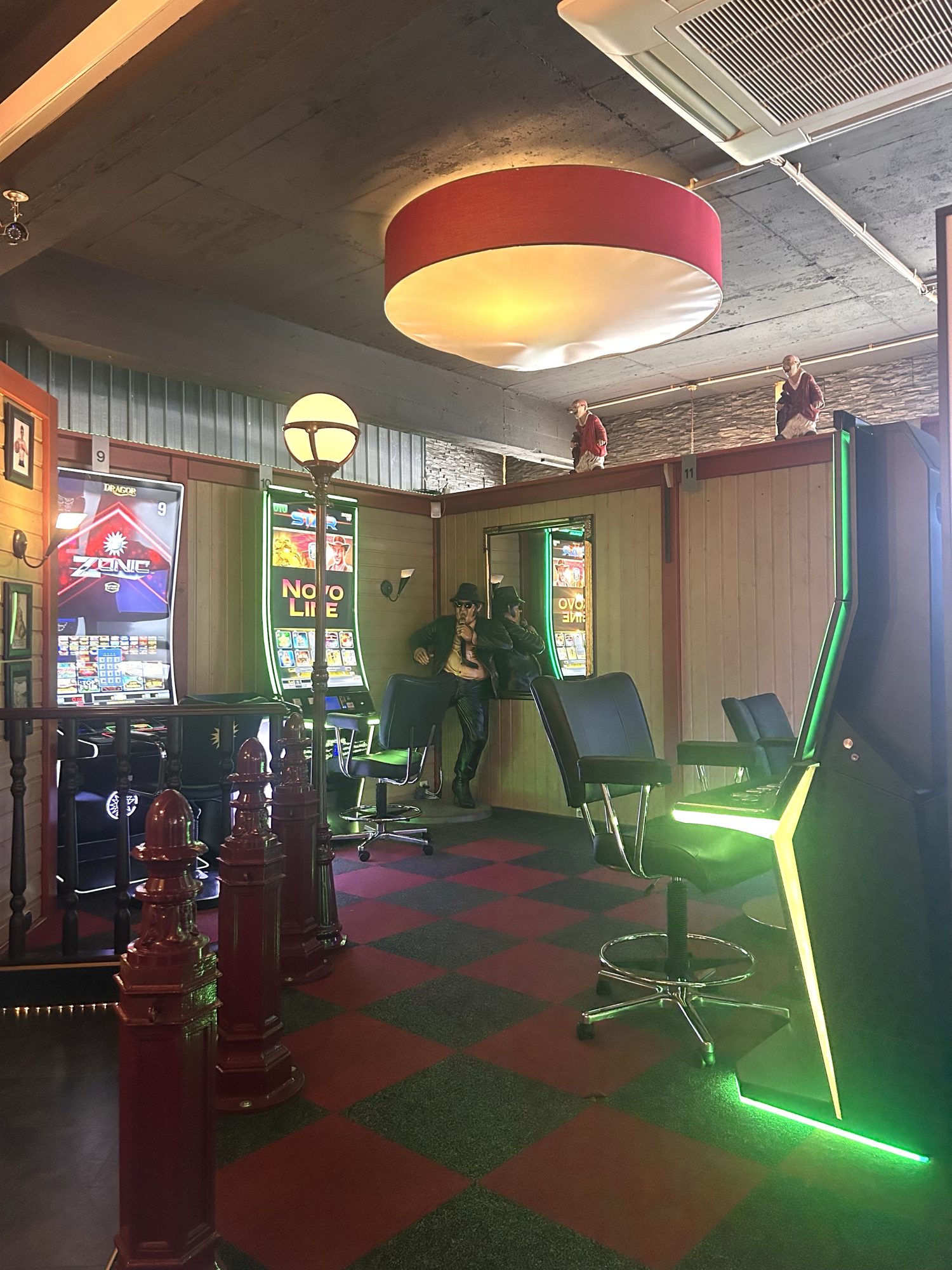 Geldspielgeräte in der Spielhalle Lingen